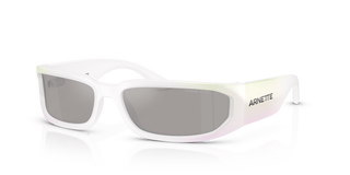 Opalescent White Gradient